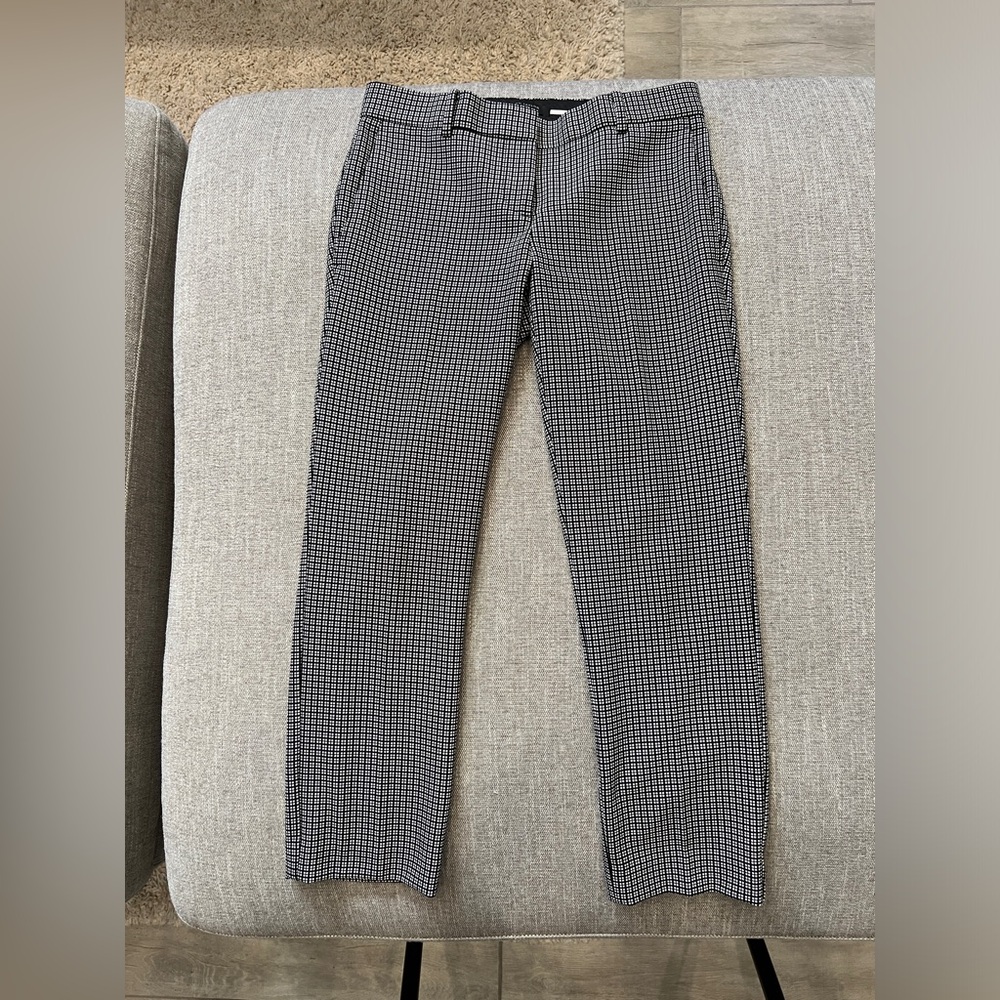 Ann Taylor mid rise black checkered pants size 0P